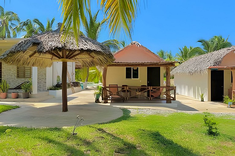 Casa Luna Playa la saladita surf