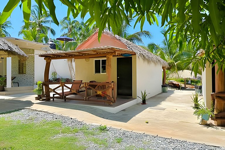 Casa Luna Playa la saladita surf