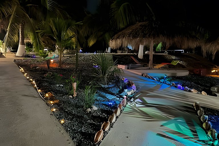 Casa Edén Playa las Saladita
