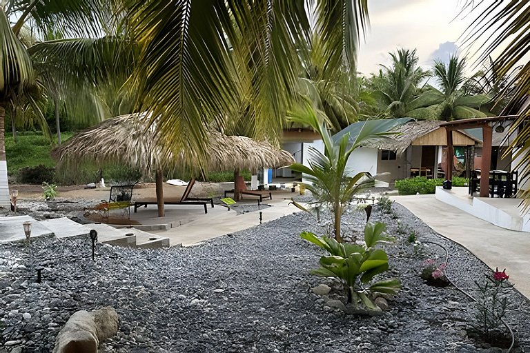 Casa Luna Playa la saladita surf