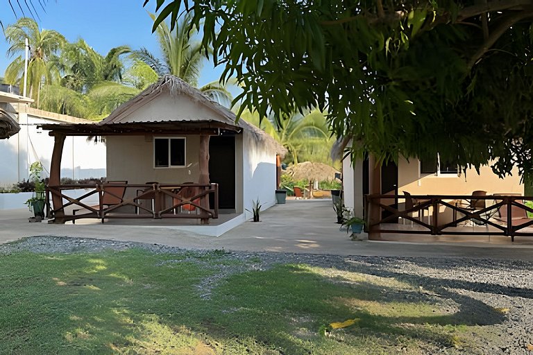 Casa Luna Playa la saladita surf