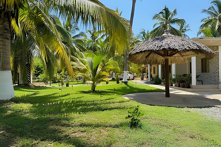 Casa Rubí- Playa la saladita