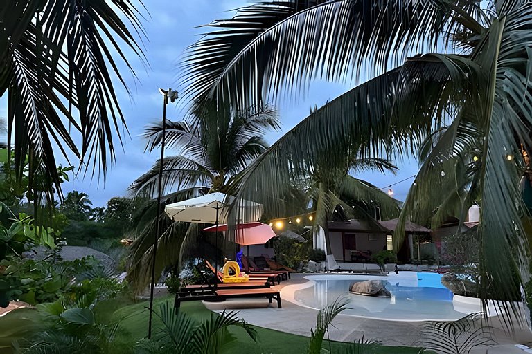 Casa Tortuga Playa La Saladita - Casa Las Palmas