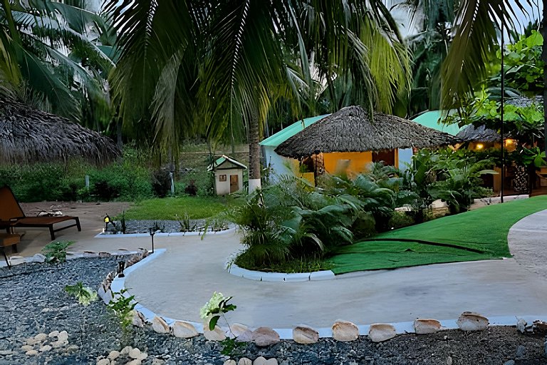 Casa Tortuga Playa La Saladita - Casa Las Palmas