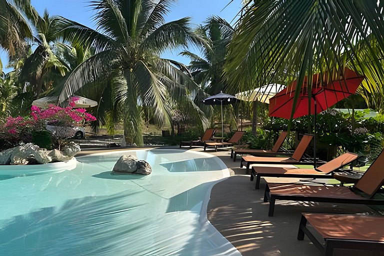 Casa Flamingos Playa La Saladita - Casa Las Palmas